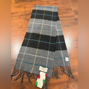 NWT Italian Woollen Treasures plaid 100% wool scarf made in Italy